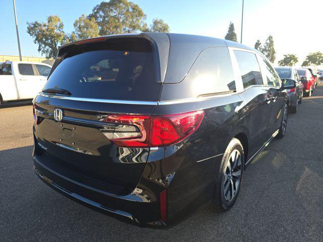 used 2025 Honda Odyssey car, priced at $41,990