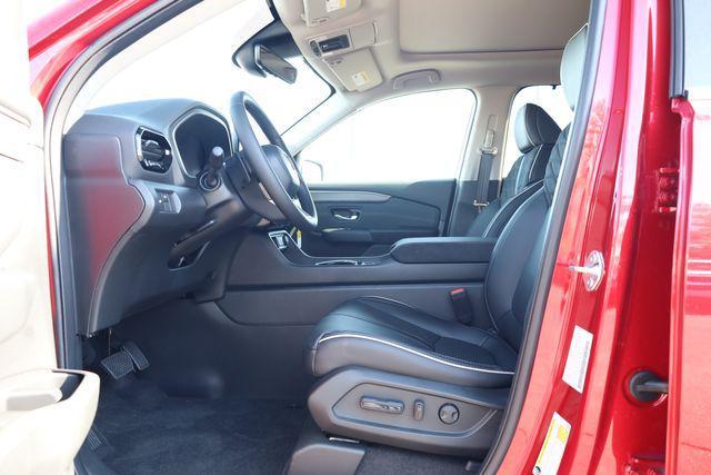 new 2026 Honda Pilot car, priced at $55,445