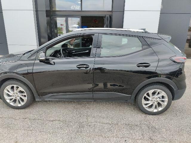used 2023 Chevrolet Bolt EUV car, priced at $13,775