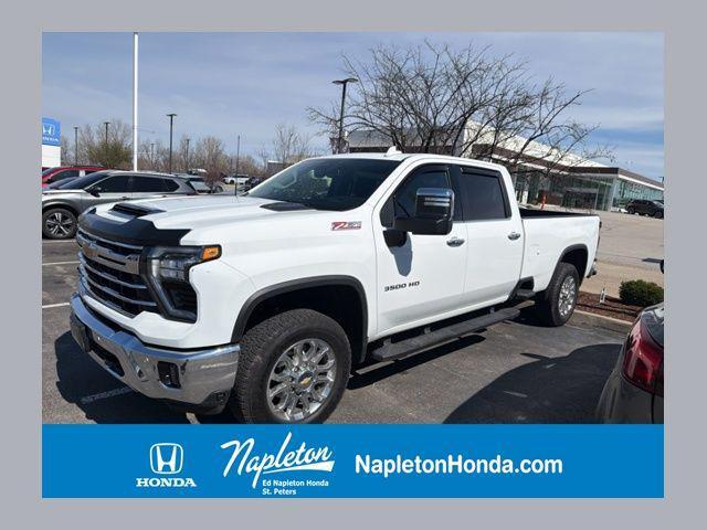 used 2025 Chevrolet Silverado 3500 car, priced at $71,550