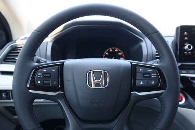 new 2026 Honda Odyssey car, priced at $42,410