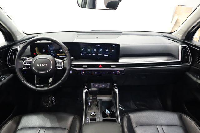 used 2024 Kia Sorento car, priced at $26,490
