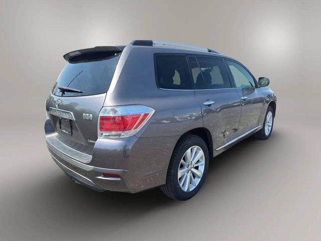 used 2012 Toyota Highlander Hybrid car, priced at $12,490