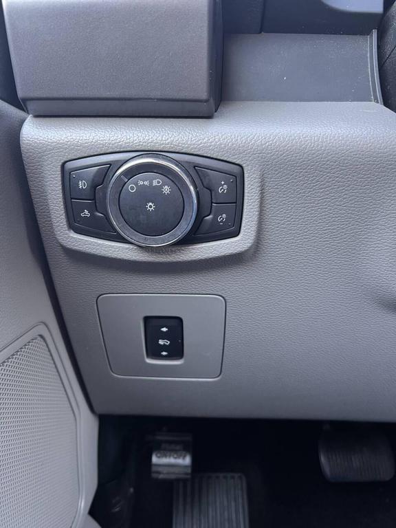 used 2016 Ford F-150 car, priced at $24,900