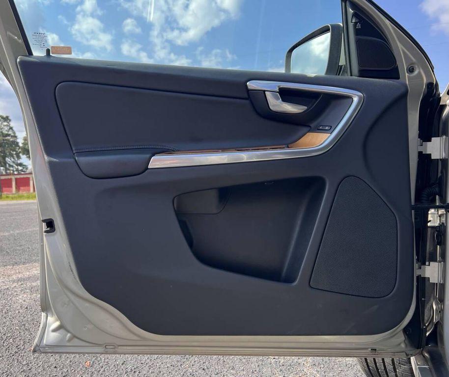 used 2017 Volvo XC60 car, priced at $16,900