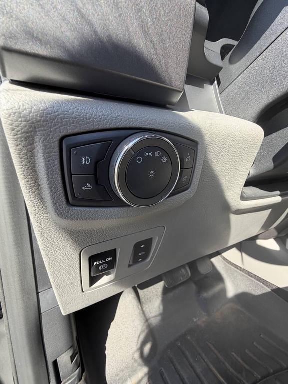 used 2020 Ford F-150 car, priced at $31,900