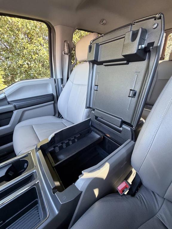 used 2020 Ford F-150 car, priced at $31,900