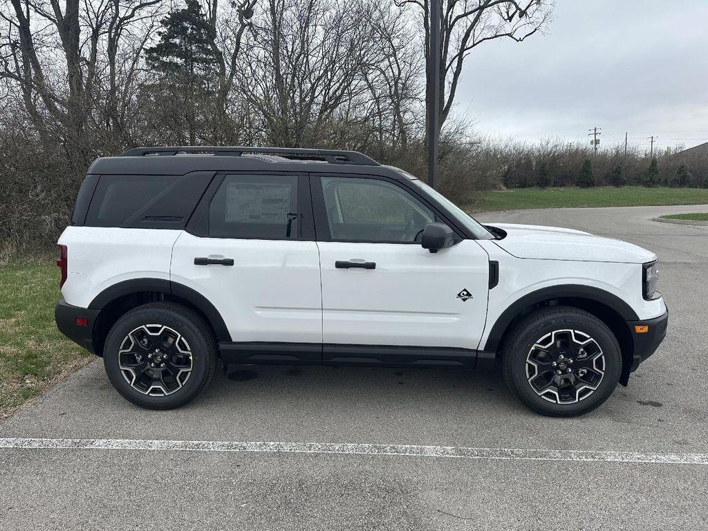 new 2026 Ford Bronco Sport car, priced at $38,000