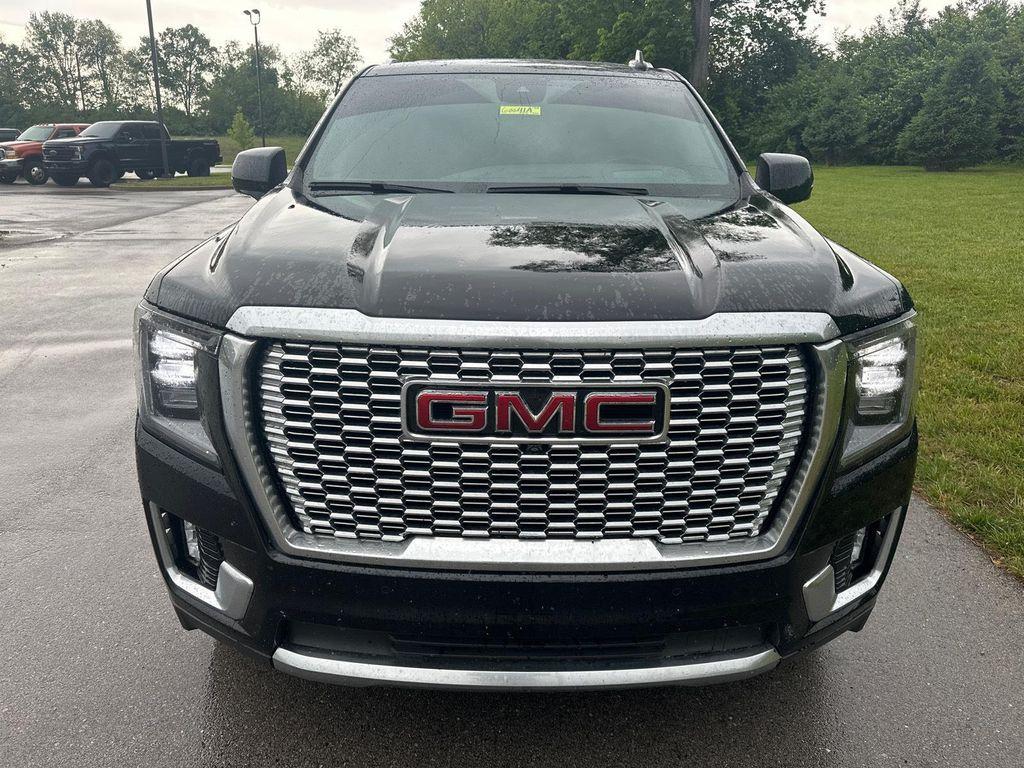 used 2024 GMC Yukon XL car, priced at $70,000