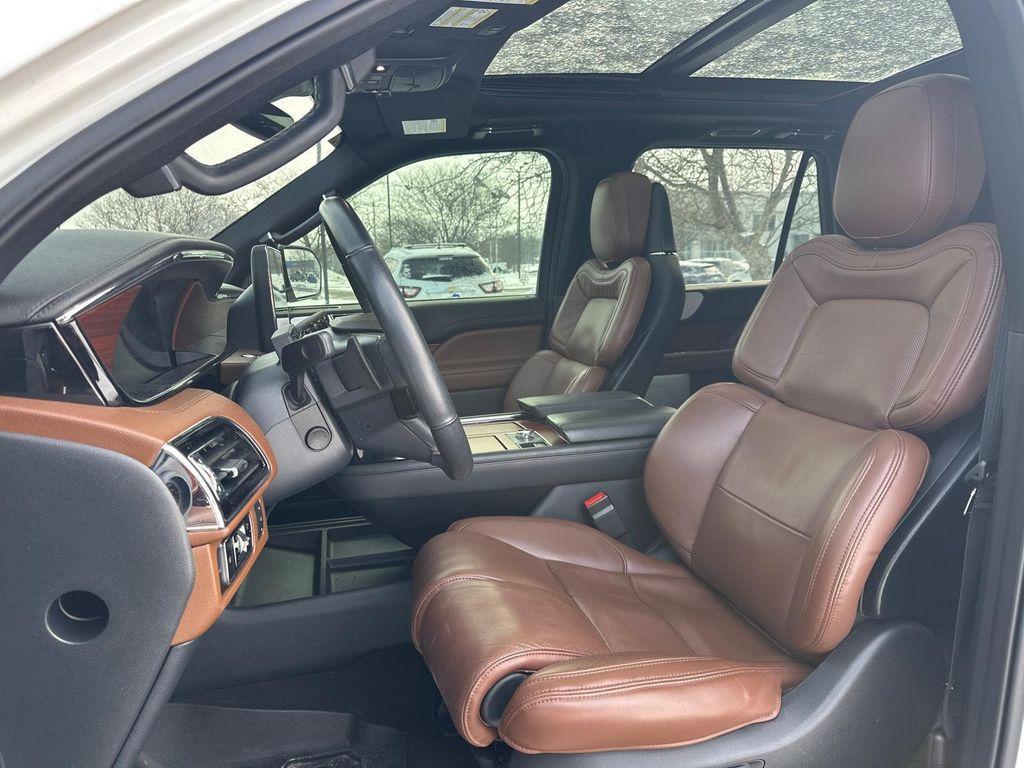 used 2024 Lincoln Navigator car, priced at $70,000