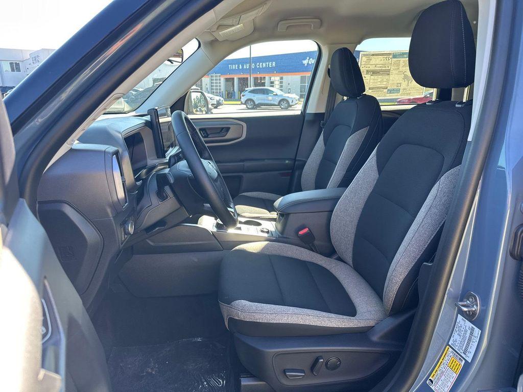 new 2025 Ford Bronco Sport car, priced at $33,500