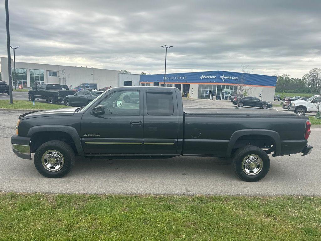 used 2004 Chevrolet Silverado 2500 car, priced at $7,500