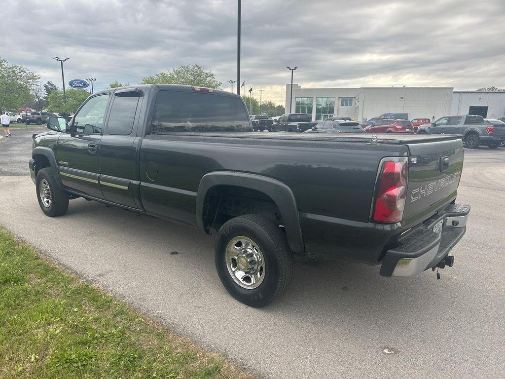 used 2004 Chevrolet Silverado 2500 car, priced at $7,500