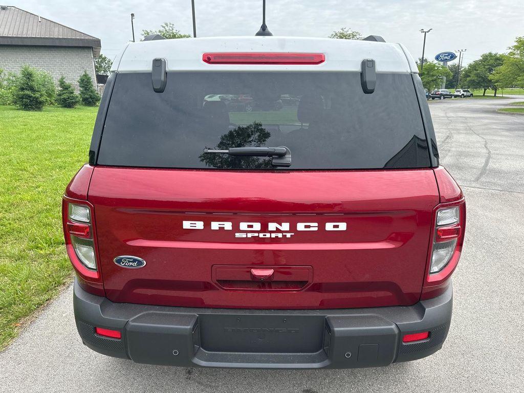 new 2025 Ford Bronco Sport car, priced at $35,000