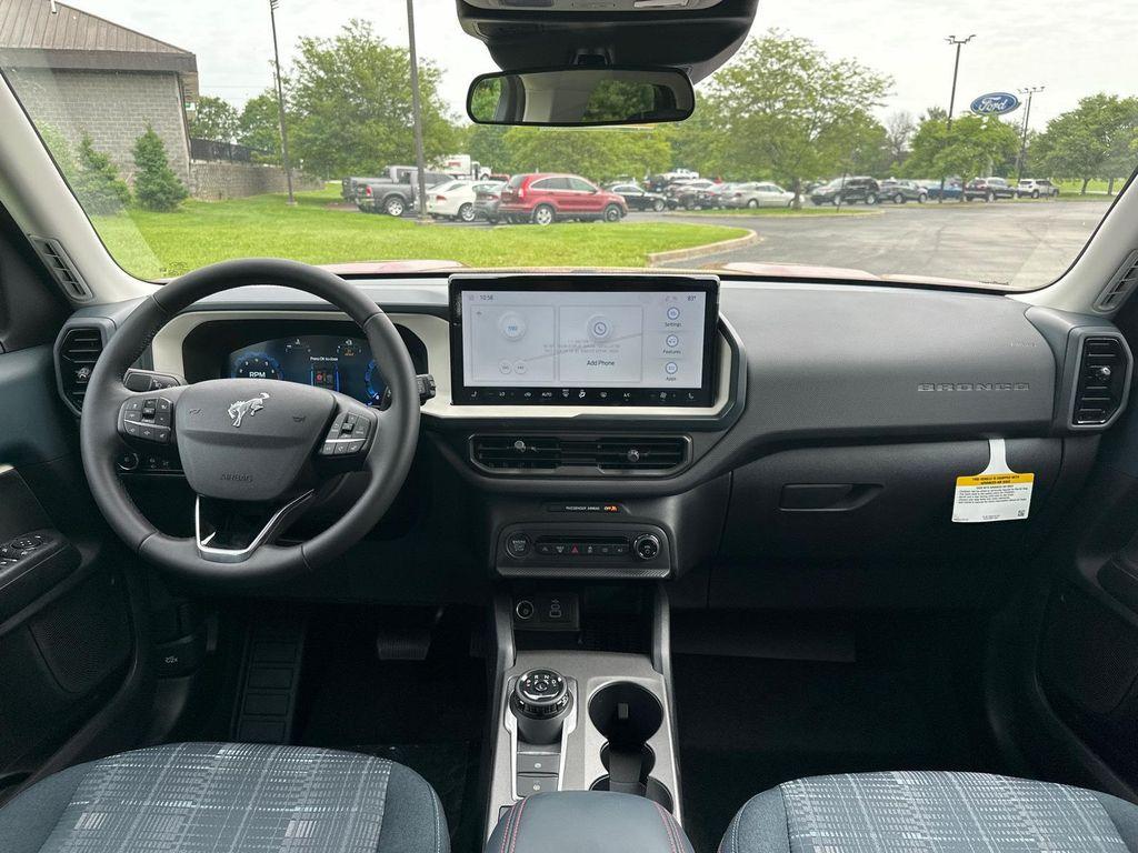 new 2025 Ford Bronco Sport car, priced at $35,000