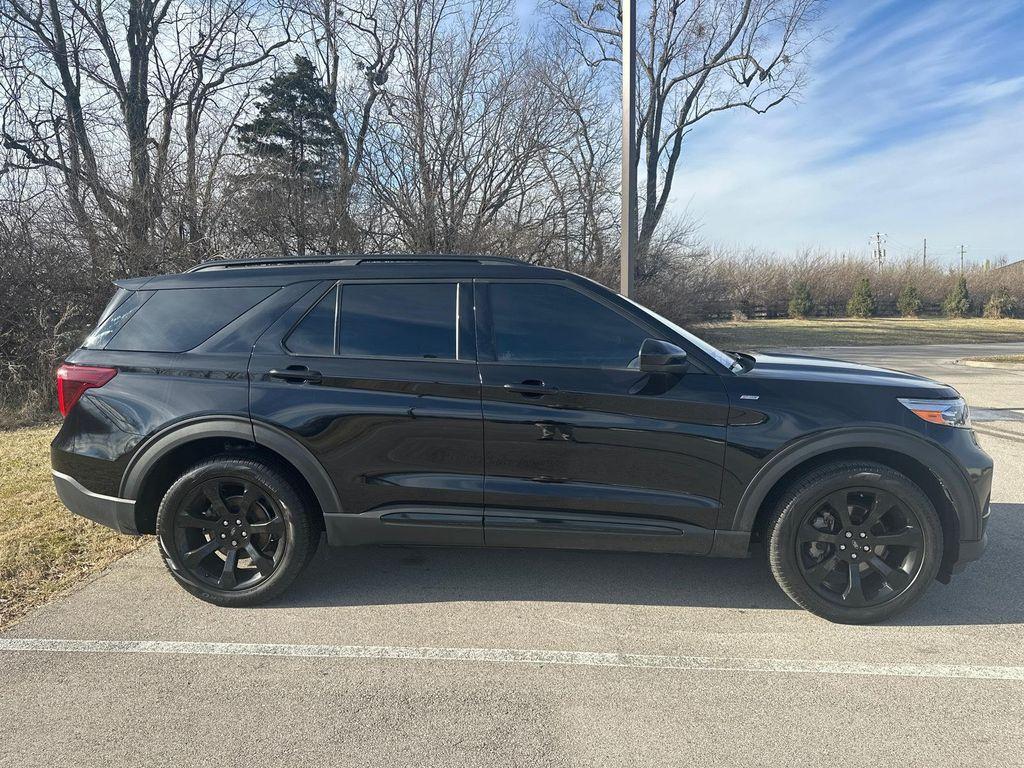 used 2023 Ford Explorer car, priced at $37,000