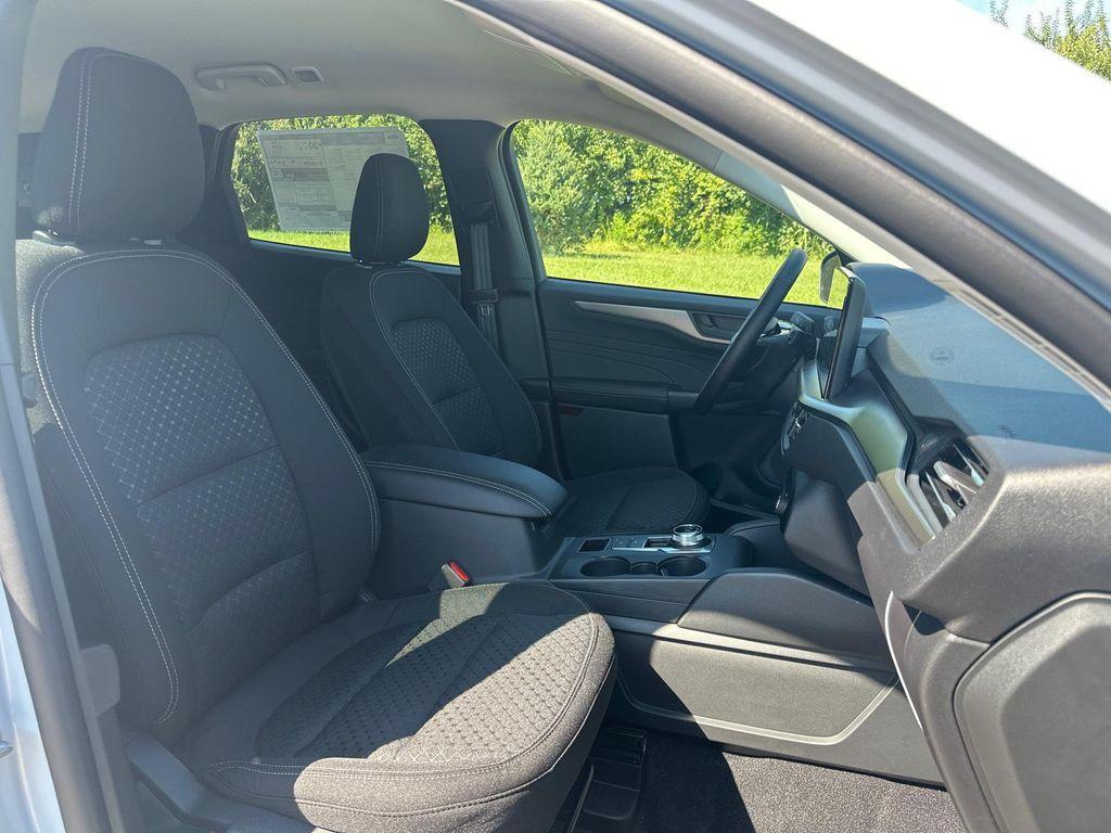 new 2026 Ford Escape car, priced at $31,400