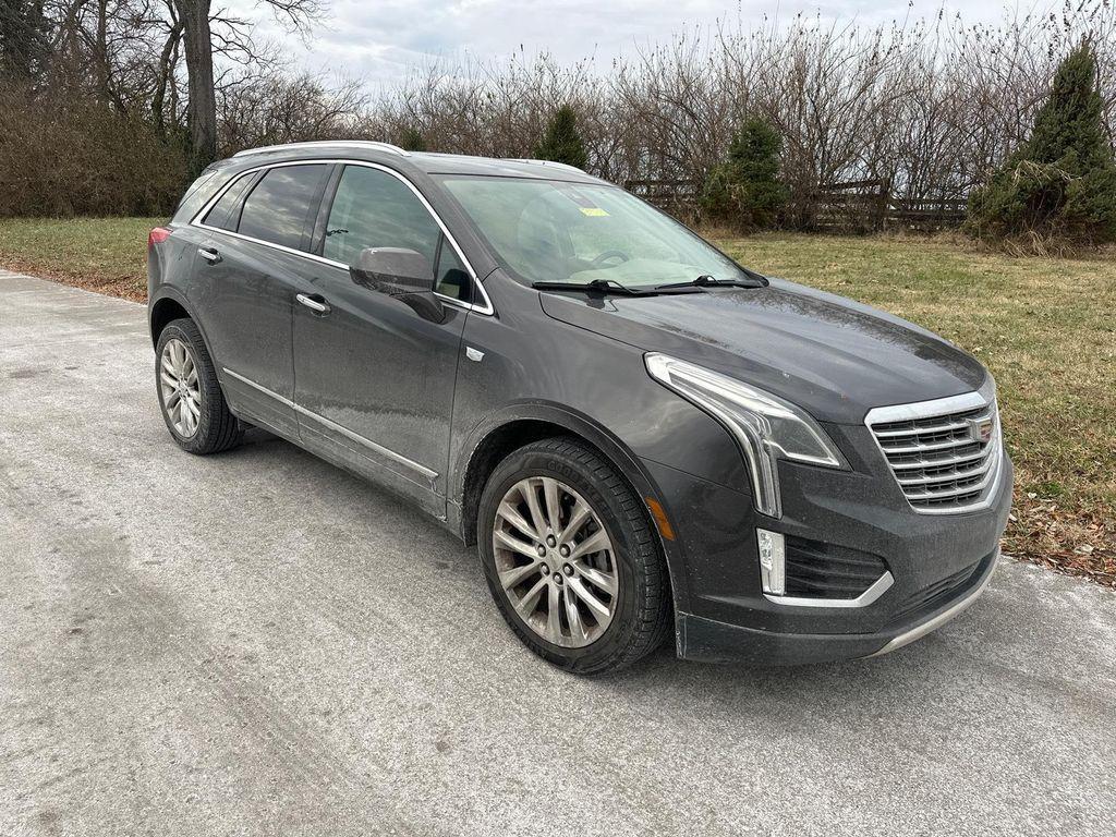 used 2017 Cadillac XT5 car, priced at $17,500