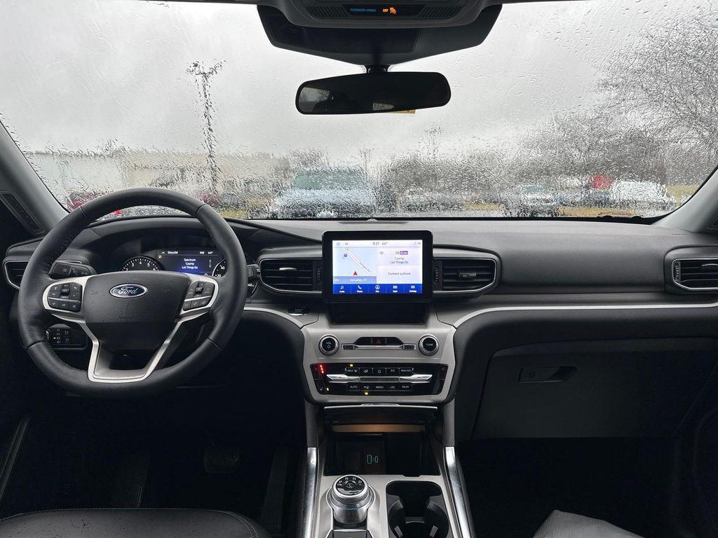 used 2023 Ford Explorer car, priced at $33,000