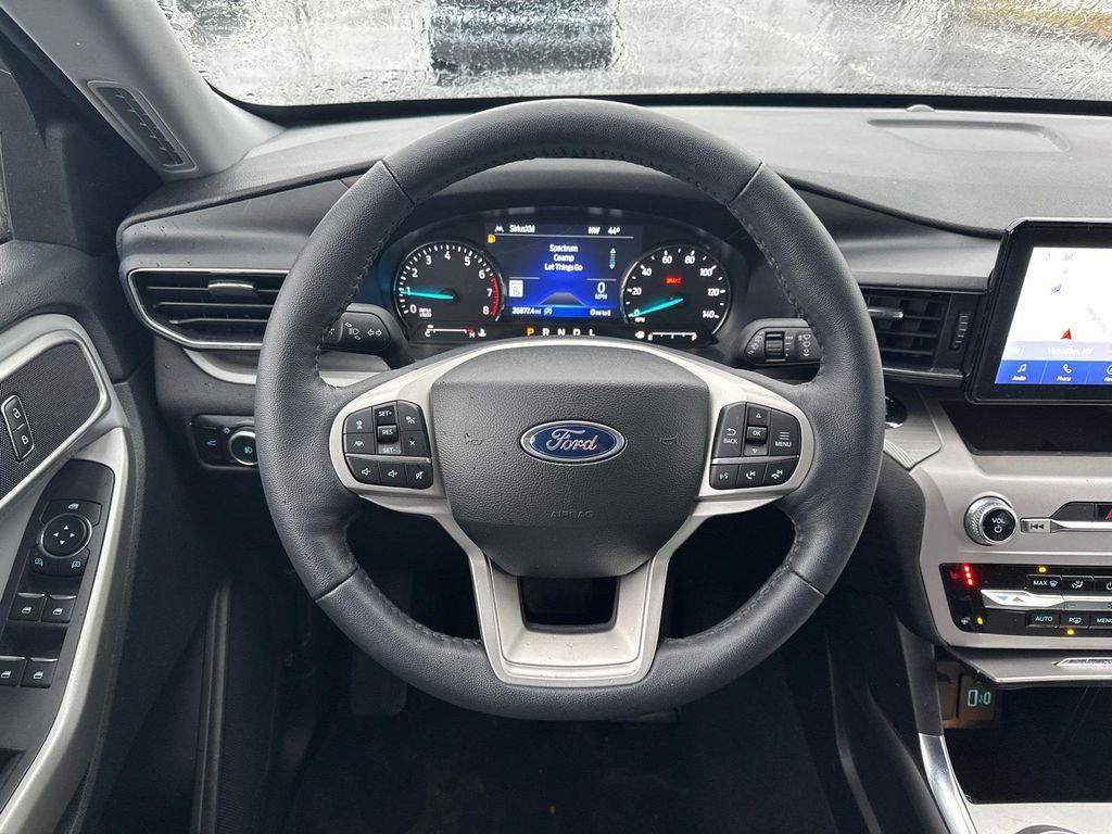 used 2023 Ford Explorer car, priced at $33,000