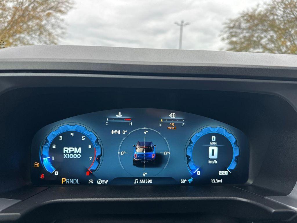 new 2025 Ford Bronco Sport car, priced at $33,000