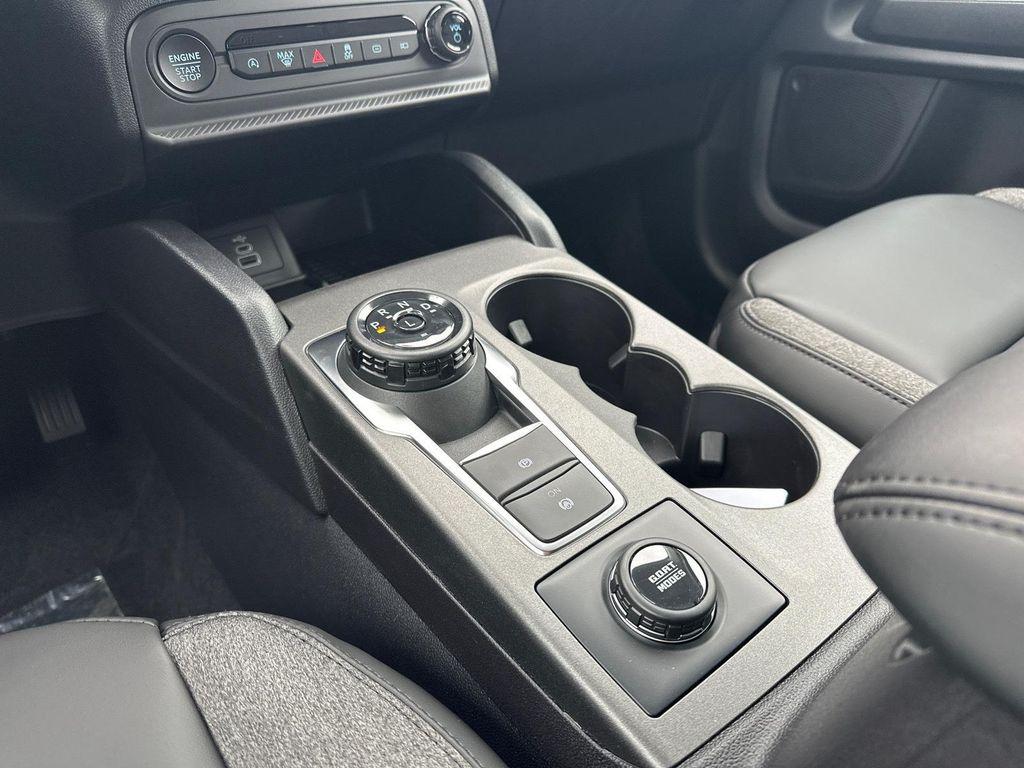 new 2025 Ford Bronco Sport car, priced at $33,000