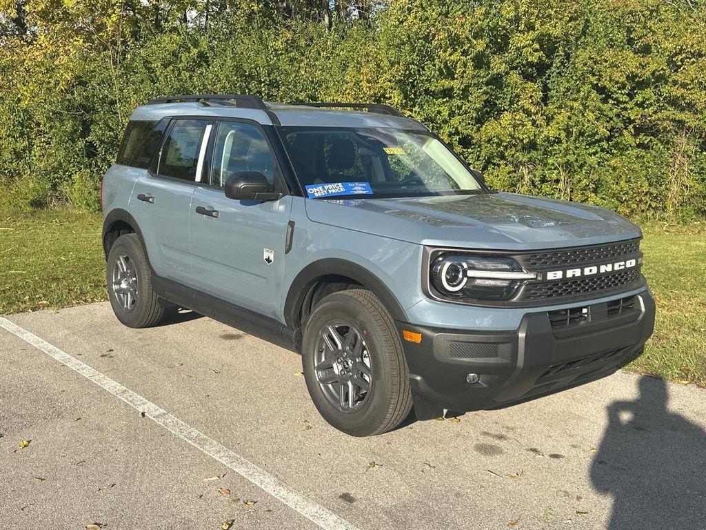 new 2025 Ford Bronco Sport car, priced at $33,000