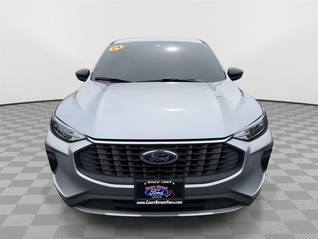 used 2024 Ford Escape car, priced at $25,550