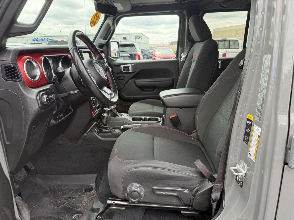 used 2022 Jeep Gladiator car, priced at $28,590