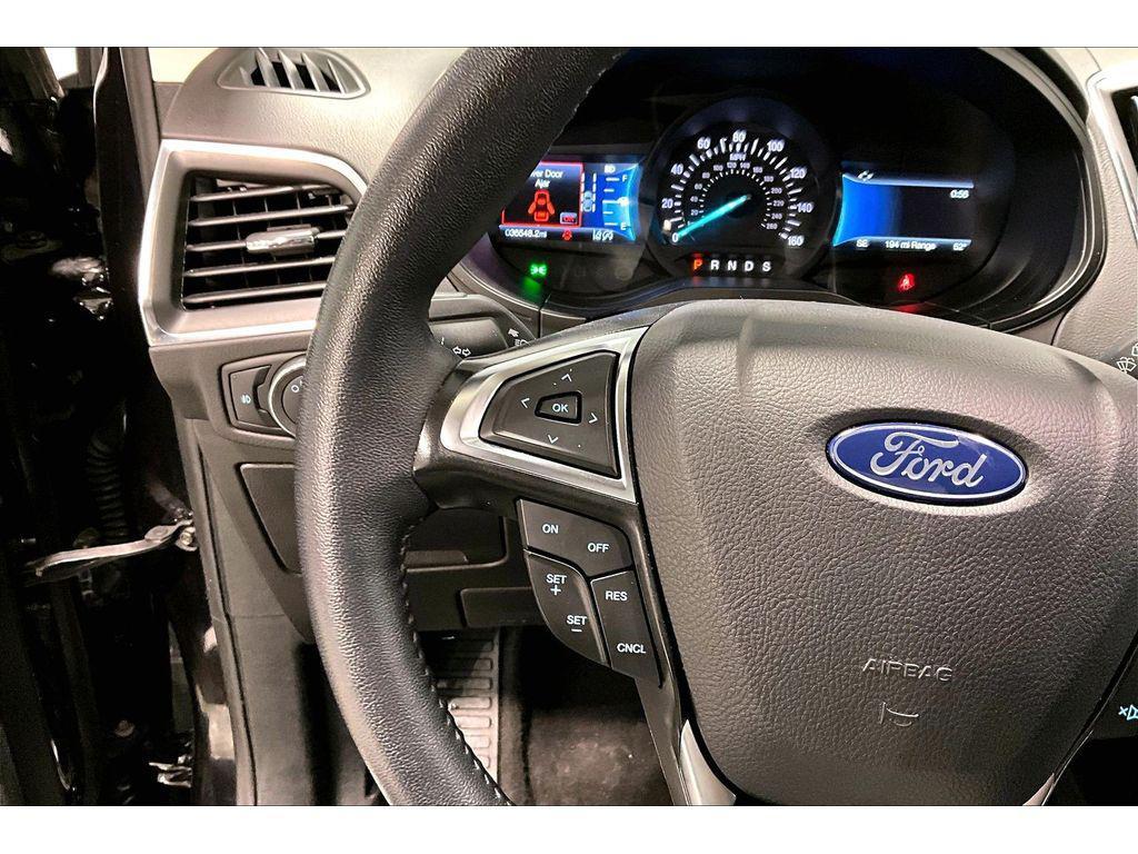 used 2024 Ford Edge car, priced at $29,999