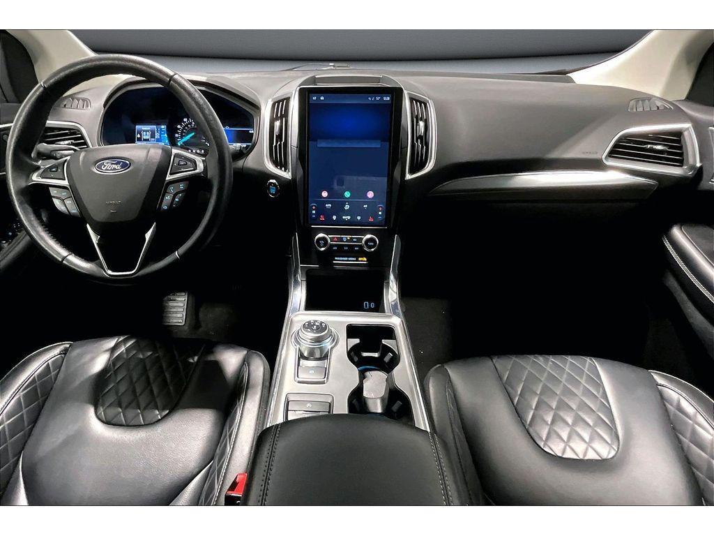 used 2024 Ford Edge car, priced at $29,999