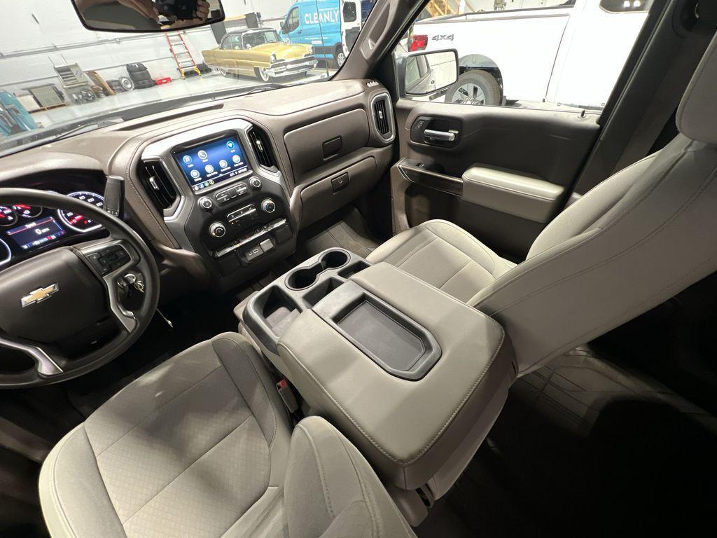 2019 Shadow Gray Metallic Chevrolet Silverado 1500