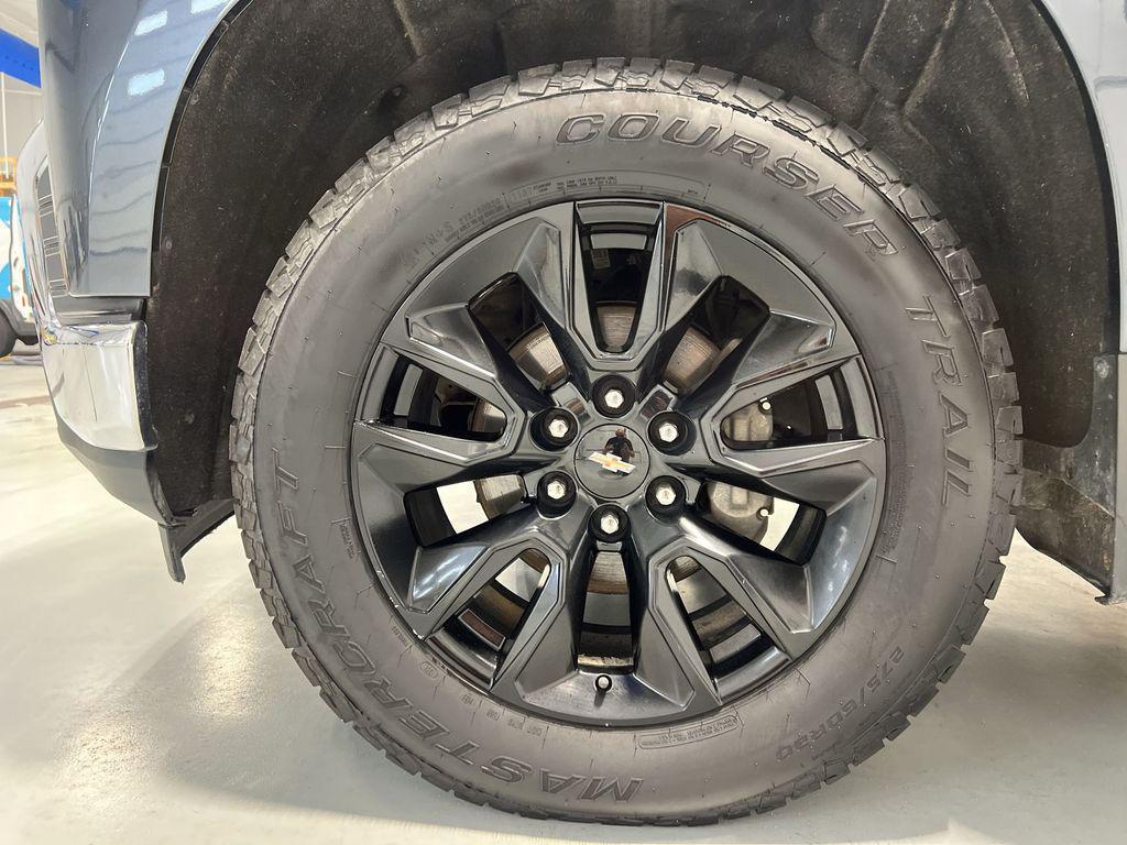 2019 Shadow Gray Metallic Chevrolet Silverado 1500
