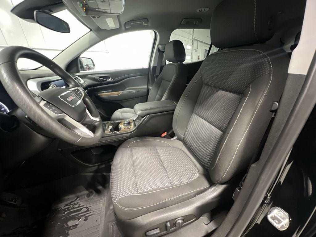 used 2023 GMC Acadia car, priced at $27,489