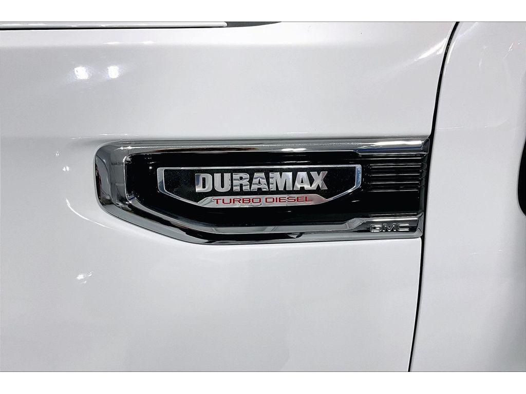 used 2022 GMC Sierra 1500 car, priced at $41,993