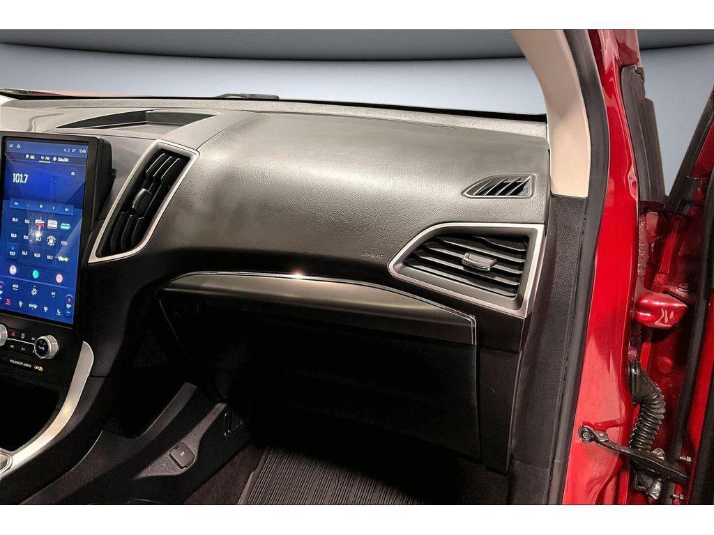 used 2022 Ford Edge car, priced at $25,832