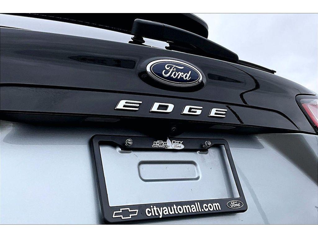 used 2024 Ford Edge car, priced at $34,699