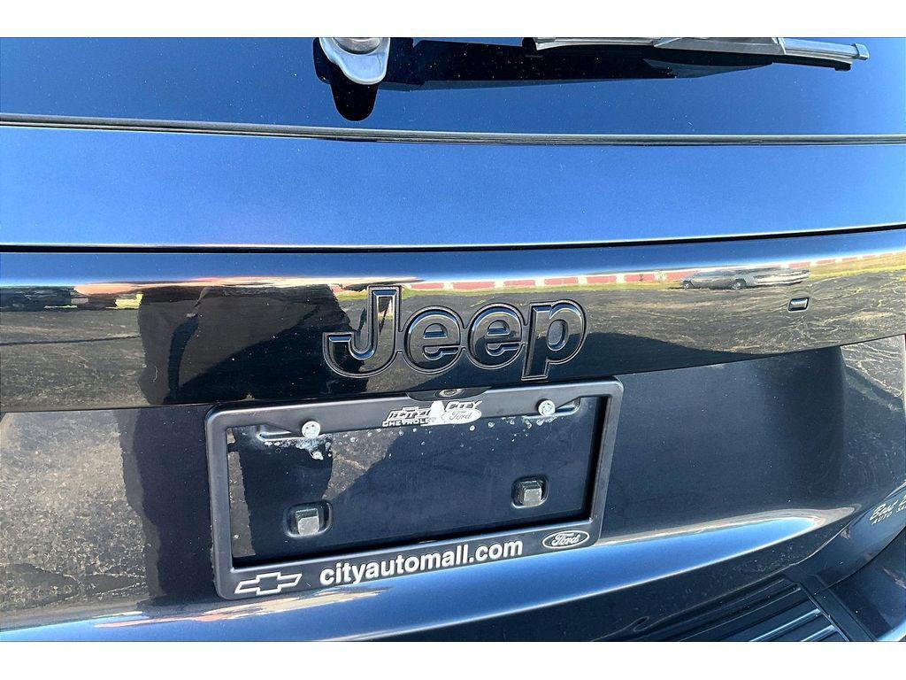 used 2012 Jeep Grand Cherokee car, priced at $8,029