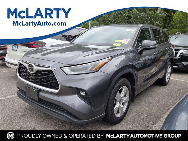 used 2024 Toyota Highlander car, priced at $31,990