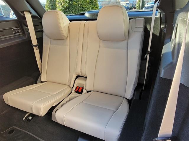 used 2025 Mercedes-Benz GLE 350 car, priced at $53,990