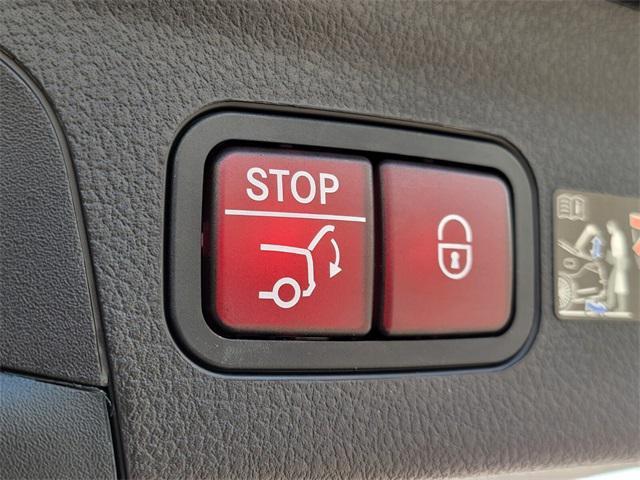 used 2022 Mercedes-Benz GLE 350 car, priced at $45,890