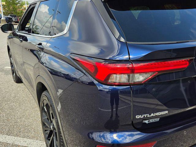 used 2022 Mitsubishi Outlander car, priced at $23,119
