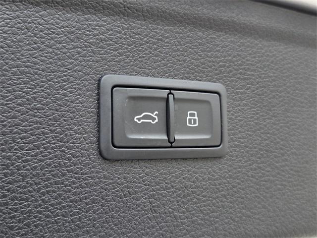 used 2022 Audi Q5 car, priced at $29,490