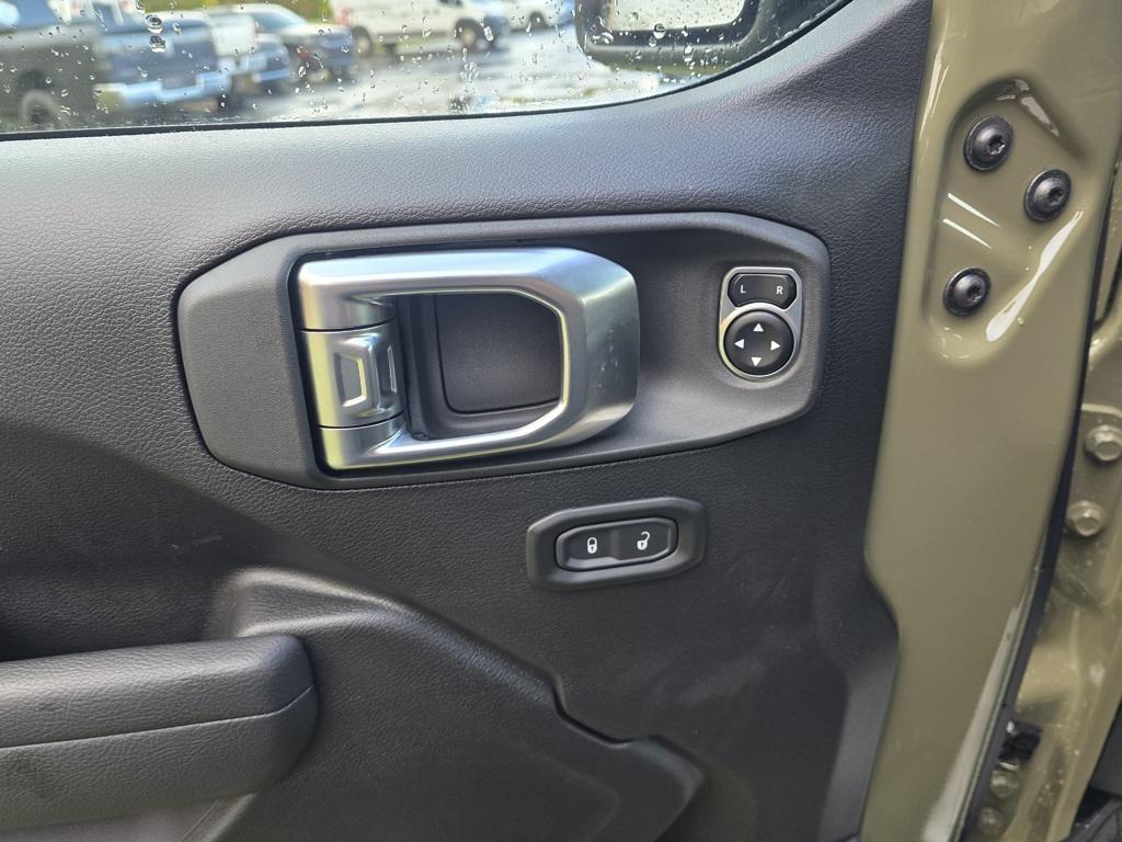 new 2026 Jeep Wrangler car, priced at $51,580