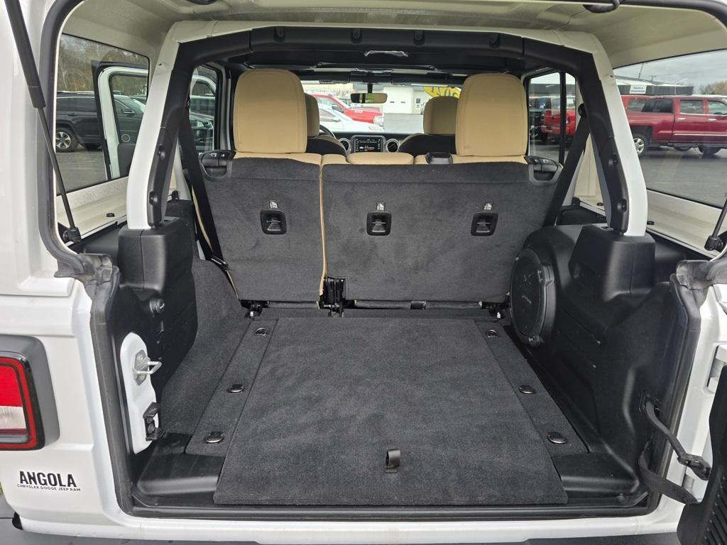 used 2021 Jeep Wrangler Unlimited car, priced at $30,737