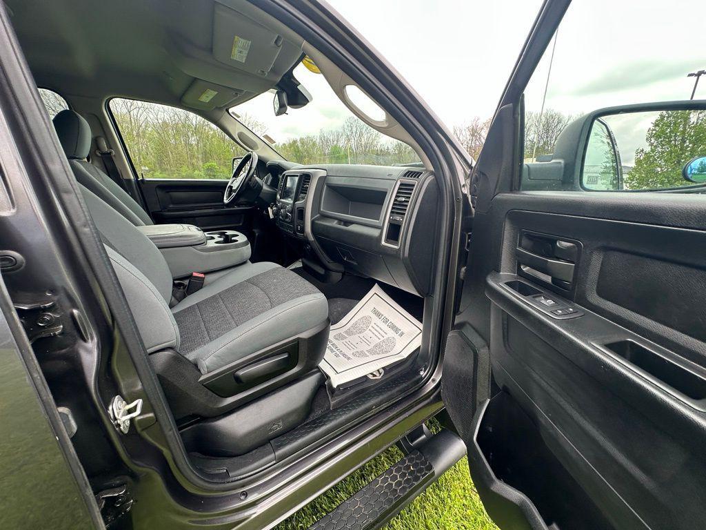 used 2020 Ram 1500 Classic car, priced at $25,995