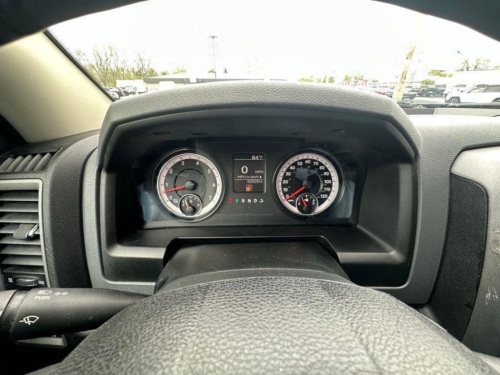 used 2020 Ram 1500 Classic car, priced at $25,995