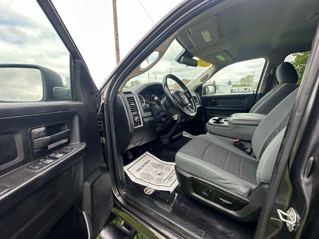 used 2020 Ram 1500 Classic car, priced at $25,995