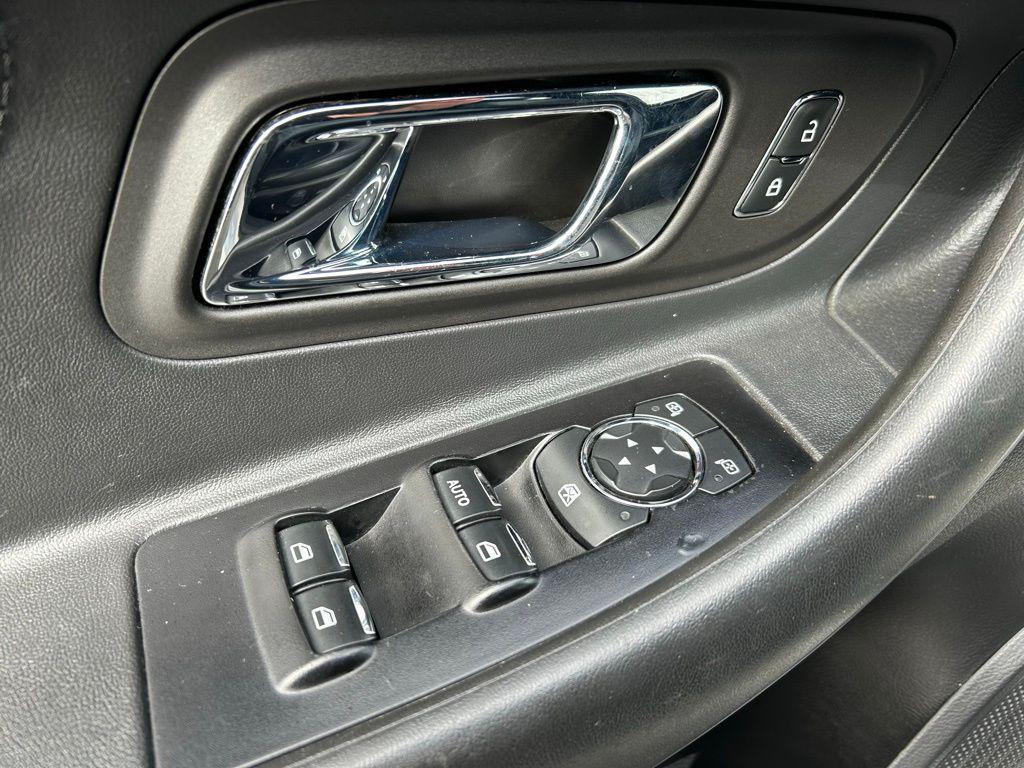used 2014 Ford Taurus car, priced at $9,271