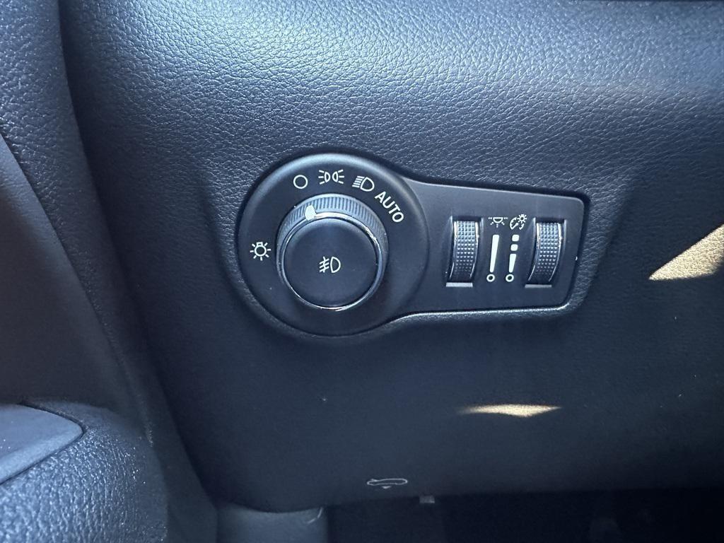 new 2026 Jeep Compass car, priced at $37,475